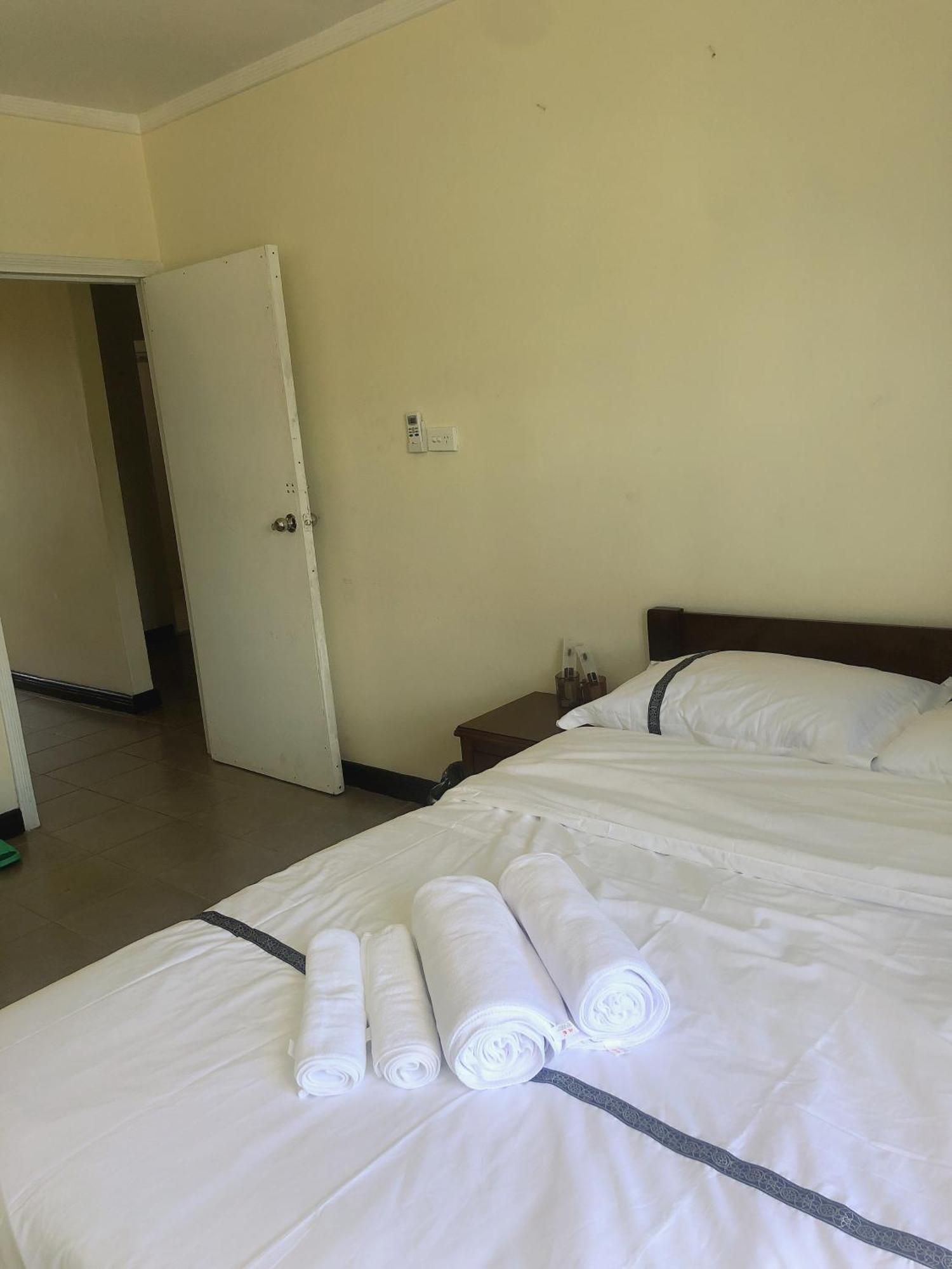 Cc Airport Rooms นาดี ภายนอก รูปภาพ